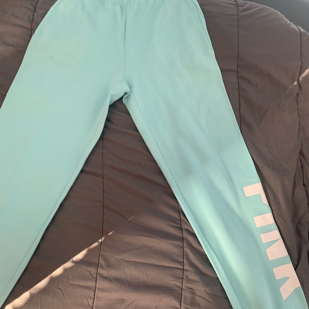 Women’s Victoria Secret Sweat Pants